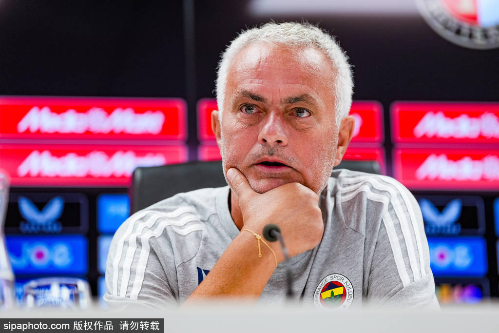 皇冠信用盘申请_迅速再就业皇冠信用盘申请？曝穆里尼奥有望回归本菲卡 上月被其踢下课