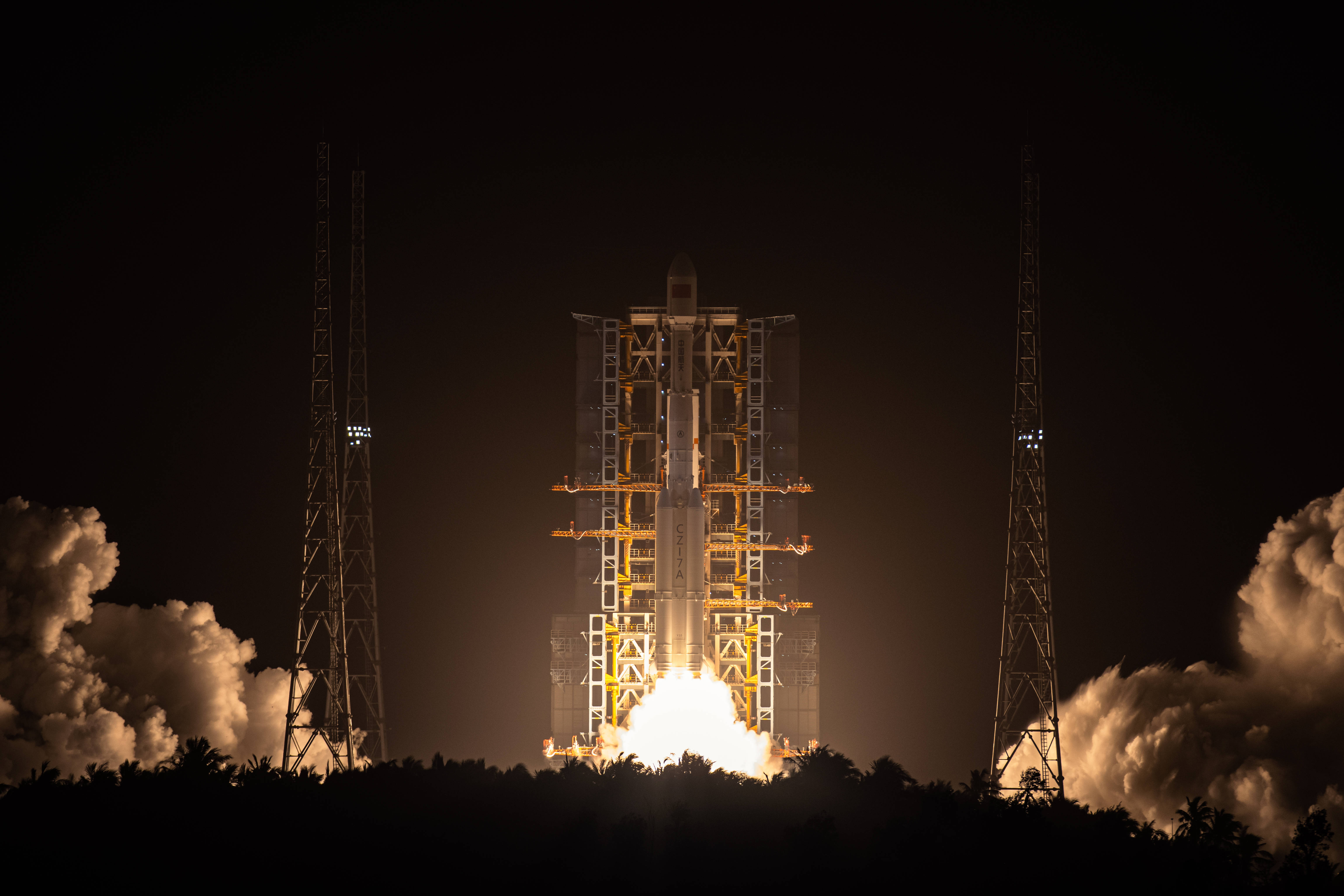 国际米兰比赛
_国际米兰比赛
我国成功发射实践二十八号卫星