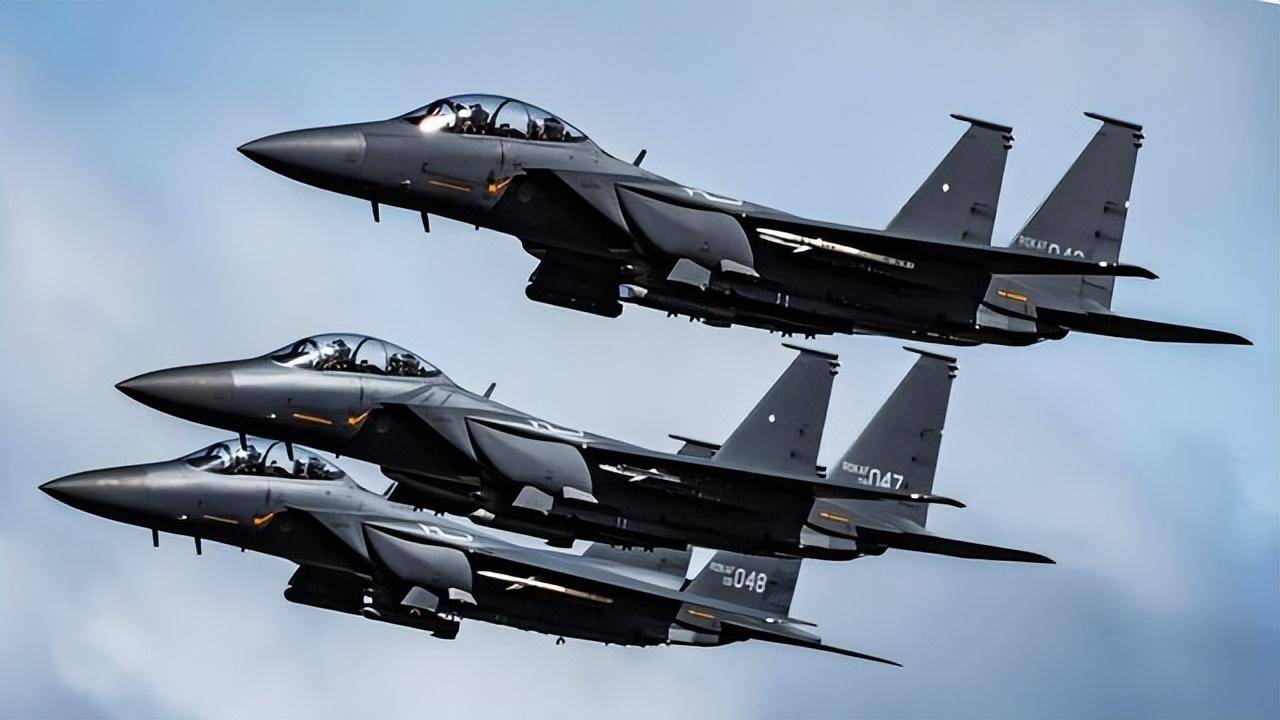 皇冠信用登1
_霹雳-15配上预警机皇冠信用登1
，歼-10出口朝鲜最佳时机，对美日韩最好的威慑