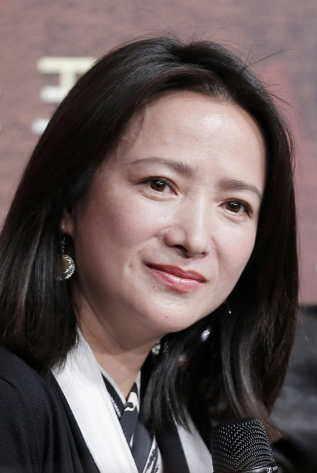 皇冠信用盘出租足球_演员张山透露何晴病情:她罹患脑癌皇冠信用盘出租足球,还中风了