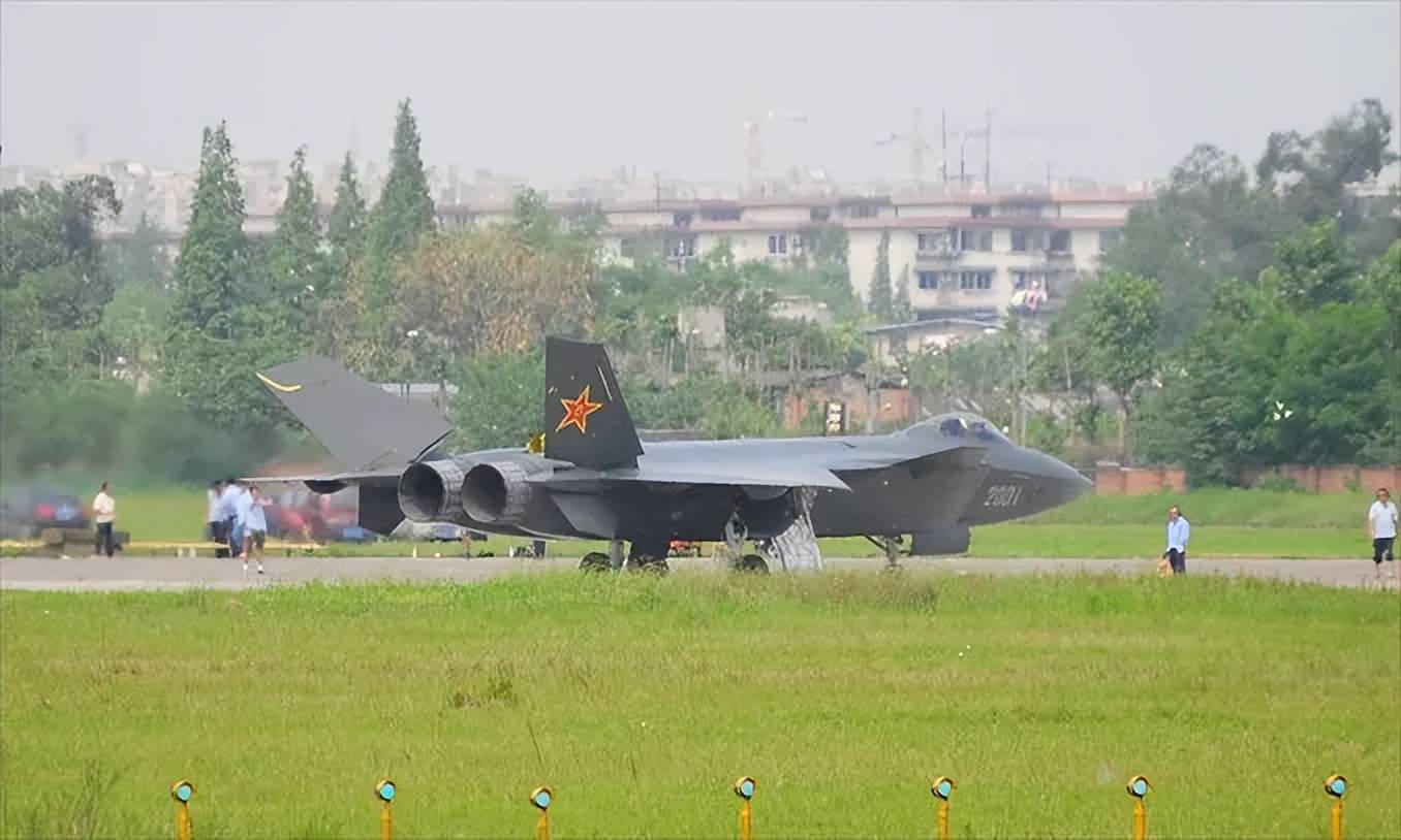 皇冠登1登2登3代理_中航官宣：歼-20S具备对地、对海打击能力皇冠登1登2登3代理，可与无人机协同作战！