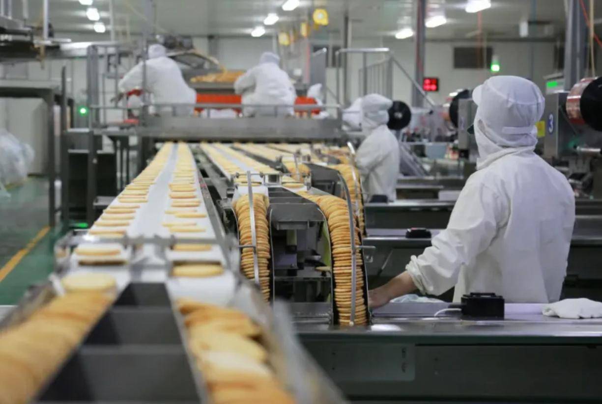 皇冠信用出租_一年狂揽16亿皇冠信用出租，河南公司卖2元“土味零食”，老板称“不上市、不欠钱”