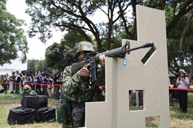 皇冠信用網代理登3
_台湾亮出两个大动作皇冠信用網代理登3
，为赖清德逃跑做准备？解放军三招锁死